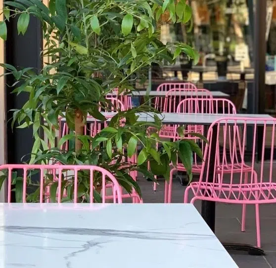 Barlog Cafe