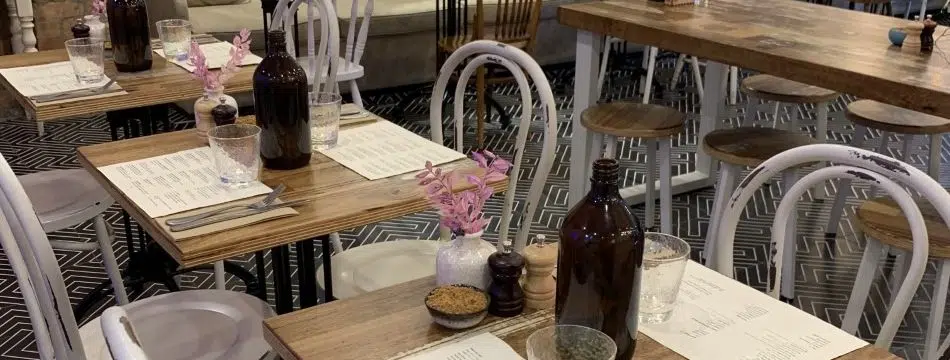 Flovie Flower Cafe