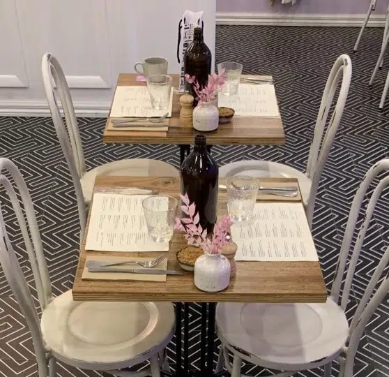 Flovie Flower Cafe