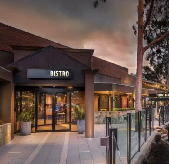 Lower Plenty Hotel
