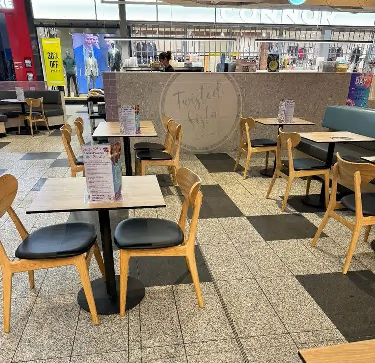 Twisted Sista Cafe & Gelateria – Casey Central